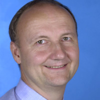 Prof. Dr. Dr. Robert Fuhrmann Prof. Dr. Dr. Robert Fuhrmann