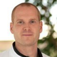 Priv.-Doz. Dr. med. dent. Robin Seeberger Priv.-Doz. Dr. med. dent. Robin Seeberger