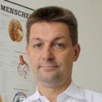 Dr. med. Gert Hennig