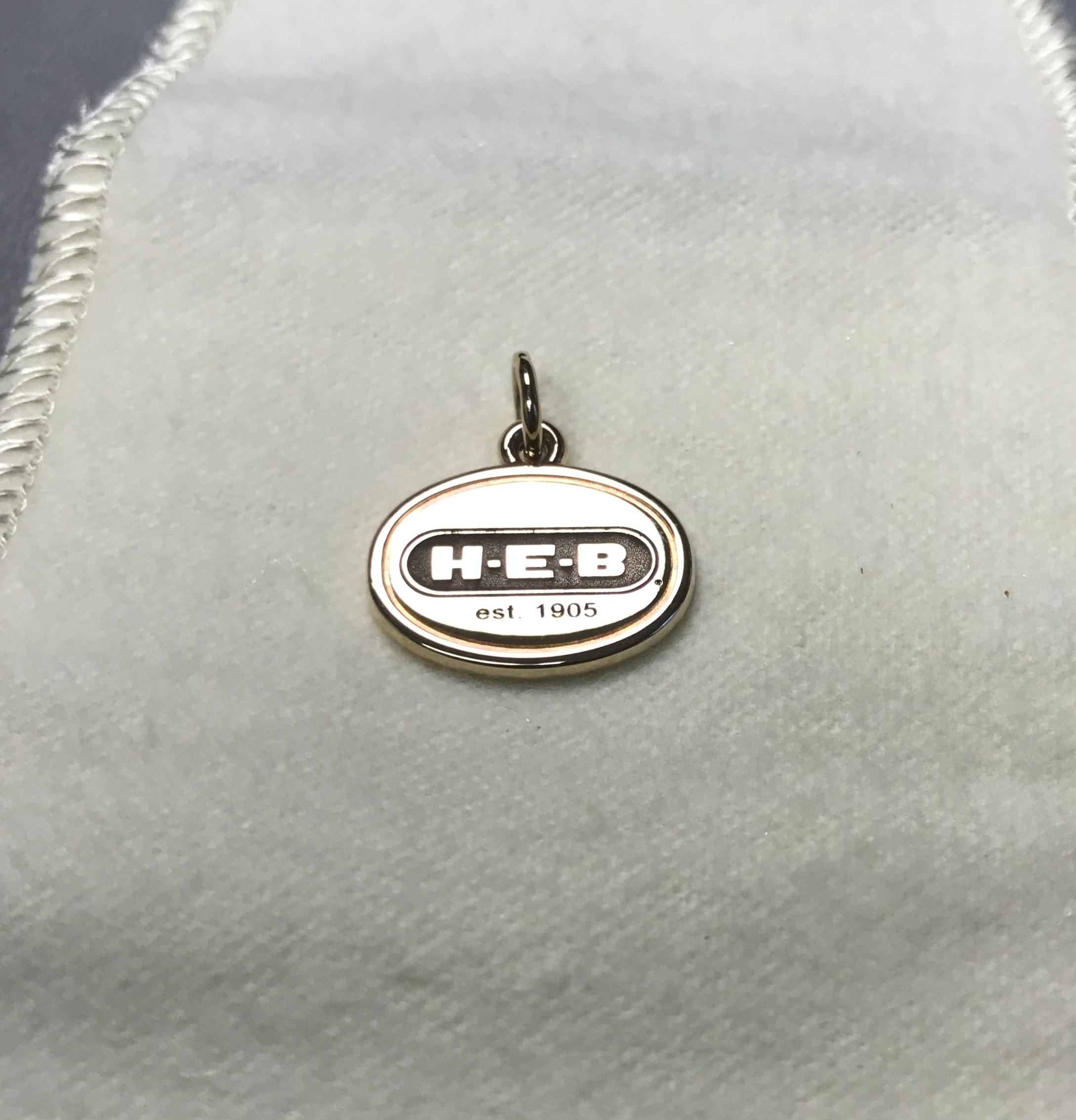 Heb charm james avery store