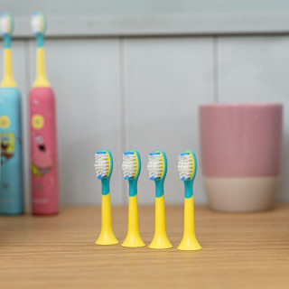 SC Bürstenköpfe Wavy Clean 4x  Bürstenköpfe von beurer in Anwendung