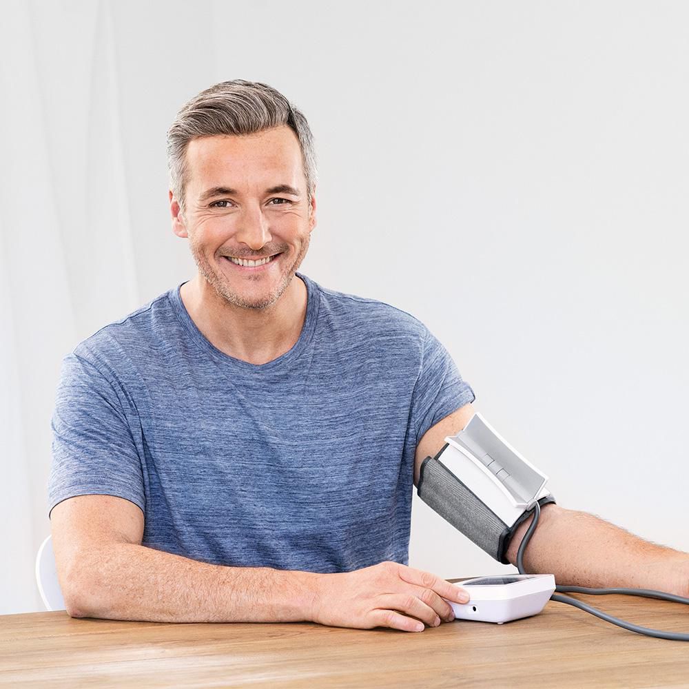 Upper arm blood pressure monitor BM 51 easyClip | Beurer