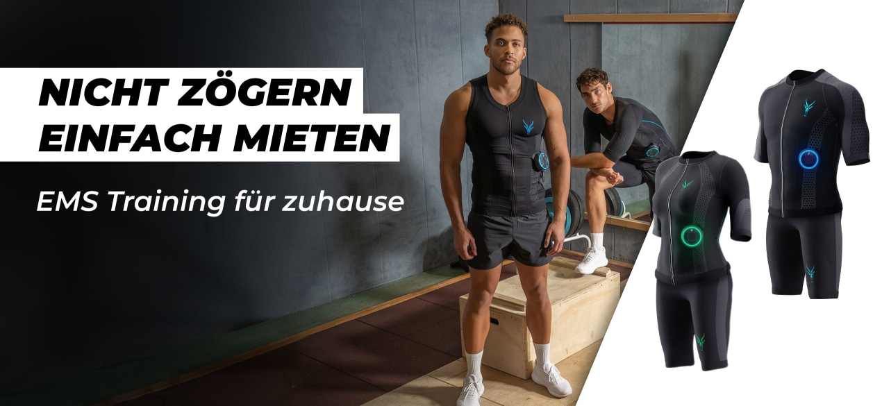 Zwei Männer stehen im Gym. Sie tragen die EMS Kleidung von Antelope. Links ist ein Störer "Nicht zögern - einfach mieten. EMS Training für zuhause"