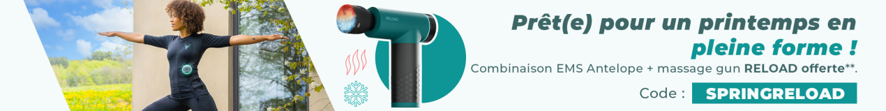 Un homme sportif et une femme font du sport en plein air, en pleine nature. Ils portent la combinaison EMS d’Antelope. Sur l’image, il est écrit : « Reçois le pistolet de massage Antelope RELOAD gratuitement à l’achat d’une combinaison EMS avec le code SPRINGRELOAD. »