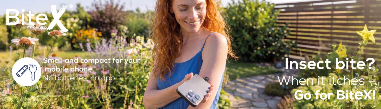 “BiteX”: A woman is standing in the garden, holding a smartphone with a small gadget; on the left, the logo and icon, alongside the text “Small & compact for your mobile – no batteries, no app”; on the right, in large letters: “Insect bite? If it’s itchy – use BiteX!”