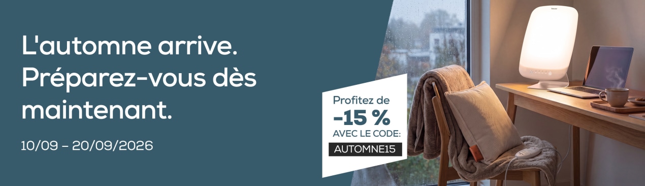 Différents produits Beurer tels que le HK 77 et le TL 95 sont visibles sur un bureau