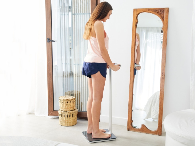 Kobieta kołysząca się na BF 1000