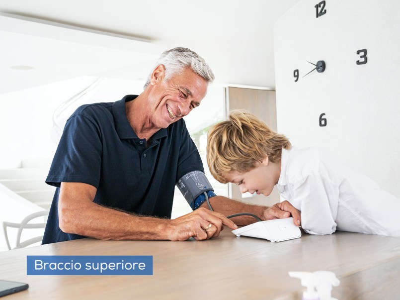 Misurazione della pressione arteriosa sul braccio