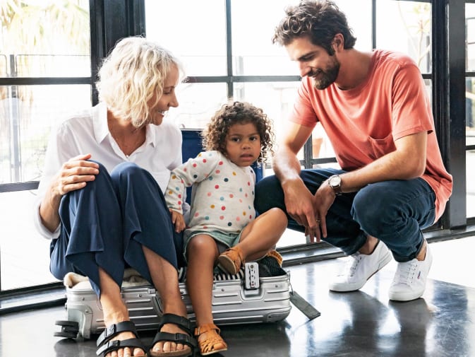 Beurer image picture family travelling