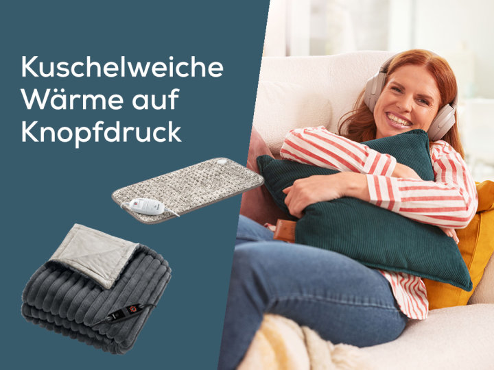 Junge Frau mit Heizkissen und unterschiedliche Wärmeprodukte - "Kuschelweiche Wärme auf Knopfdruck"