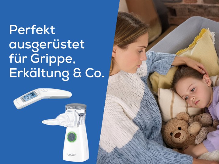 Mutter mit krankem Kind auf dem Sofa. Text: "Perfekt ausgerüstet für Grippe, Erkältung & Co."