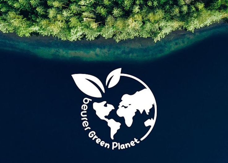 Beurer Green Planet Logo auf blauem Hintergrund mit Wald