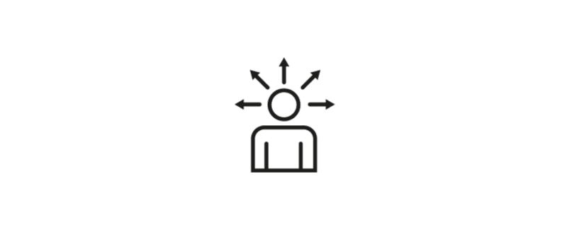 Das Icon zeigt eine Person, von der aus mehrere Pfeile nach links, rechts und oben gehen, zur Darstellung der Flexibilität mit dem EMS-Training.