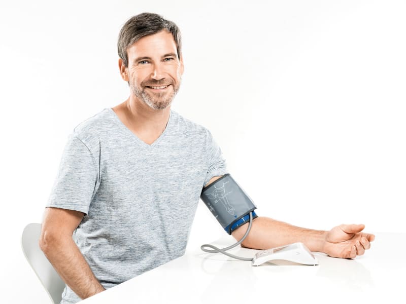 Mesure complète avec le tensiomètre à bras BM 85 de Beurer