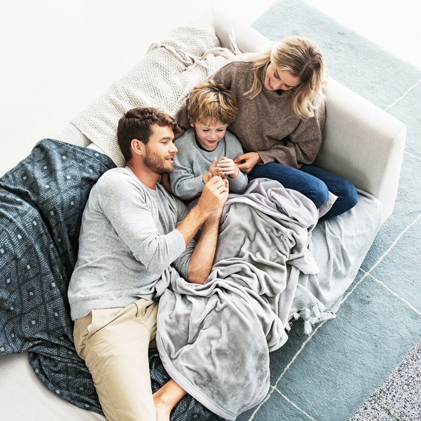 HK 66 Cosy Schulterheizkissen von beurer in Anwendung