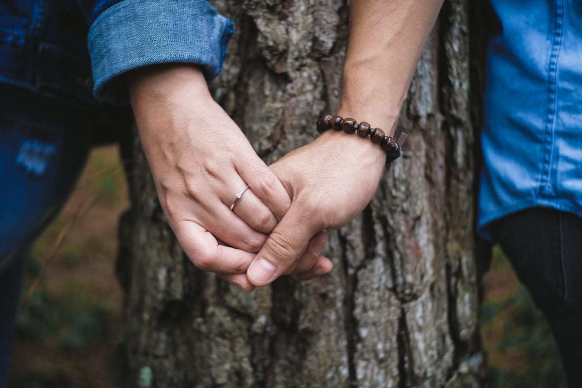 Coping with the sudden and unexpected death of a husband