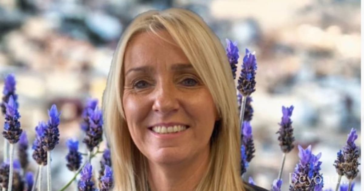 Helen Horne Funeral Directors, Warrington Funeral Directors Bey