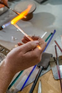 Making cremation jewellery