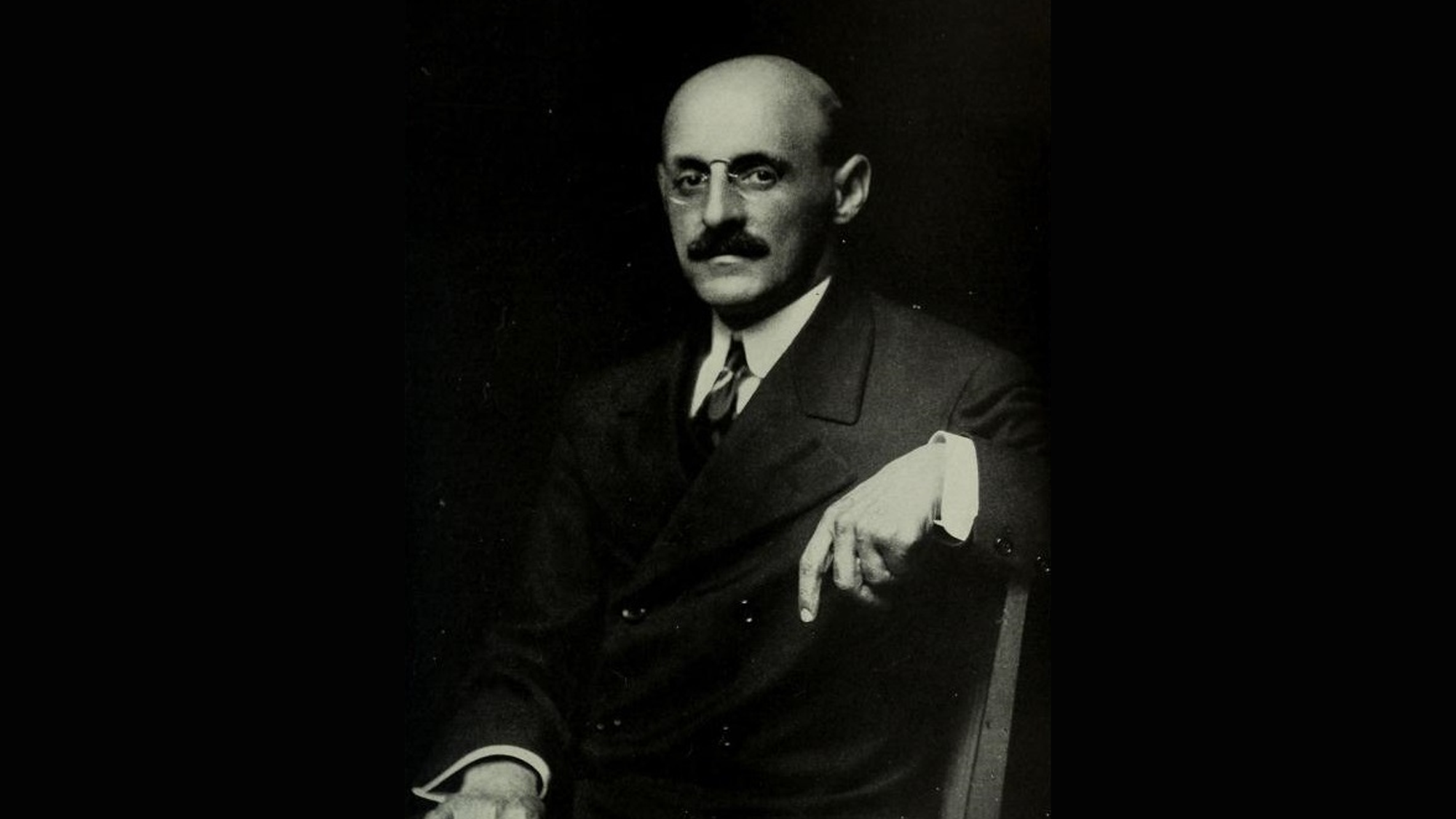 The usefulness of the useless knowledge,