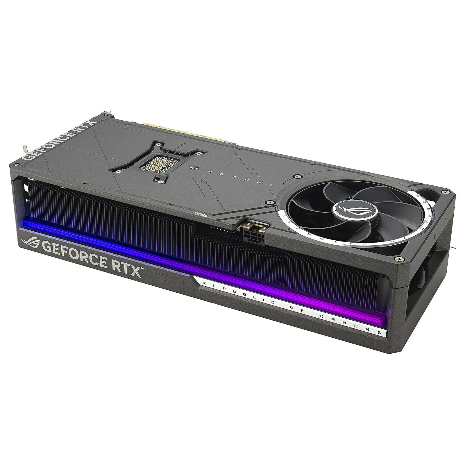 ASUS ROG Strix GeForce RTX 5090 OC — 32 Go GDDR7 — vue 4