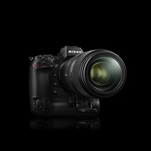 Nikon Z9 — Hybride plein format pro 45,7 MP Vidéo 8K 60p RAW grip intégré — vue 4