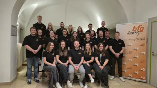 Gruppenbild der Teilnehmer