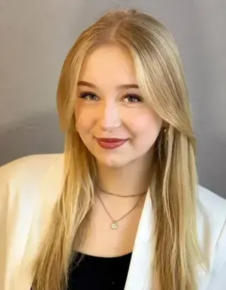 Emely Koschelja