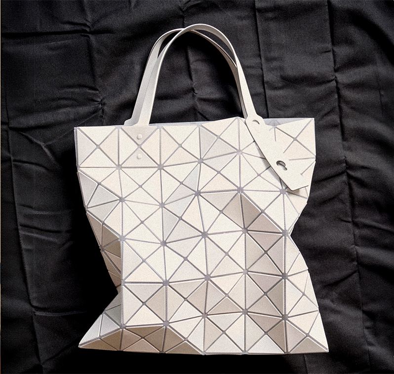 BAO BAO Issey Miyake - Lucent Geo Lightweight Collapsible Tote Bag