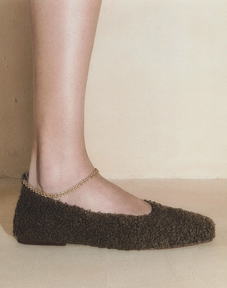 Maria Luca - Augusta Faux Fur Ankle-Chain Ballerina Flats