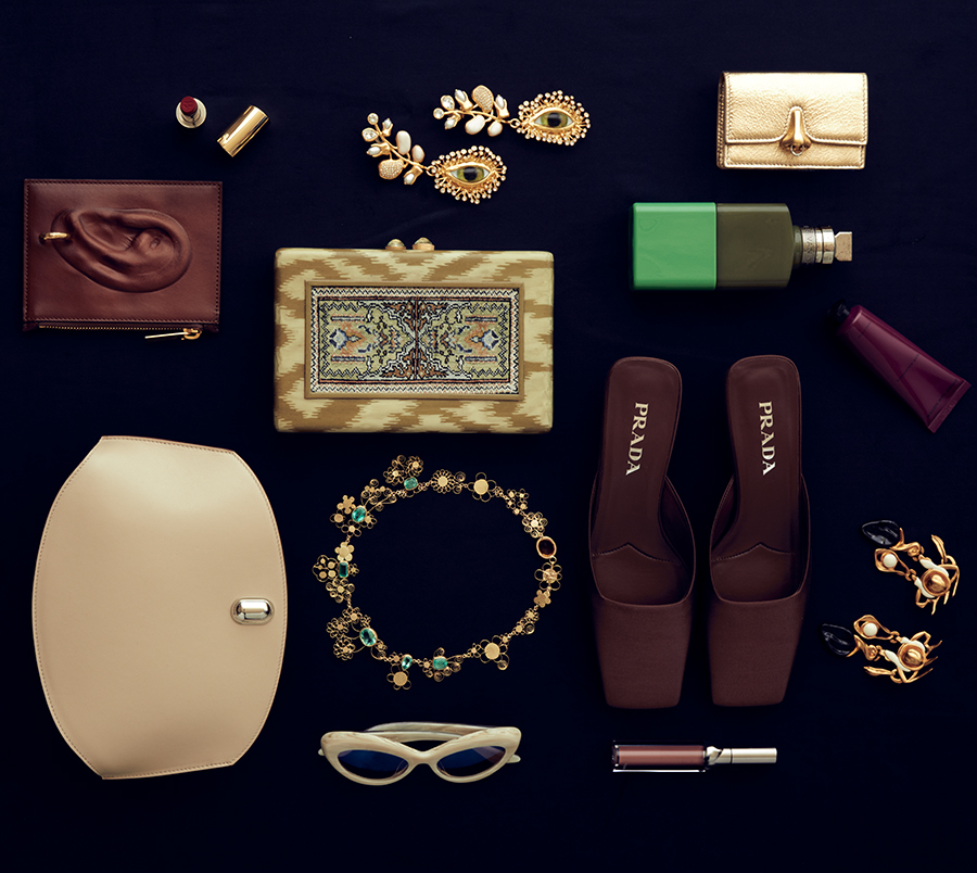 Fashionable Lives