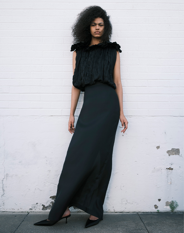 Model wears Heirlome