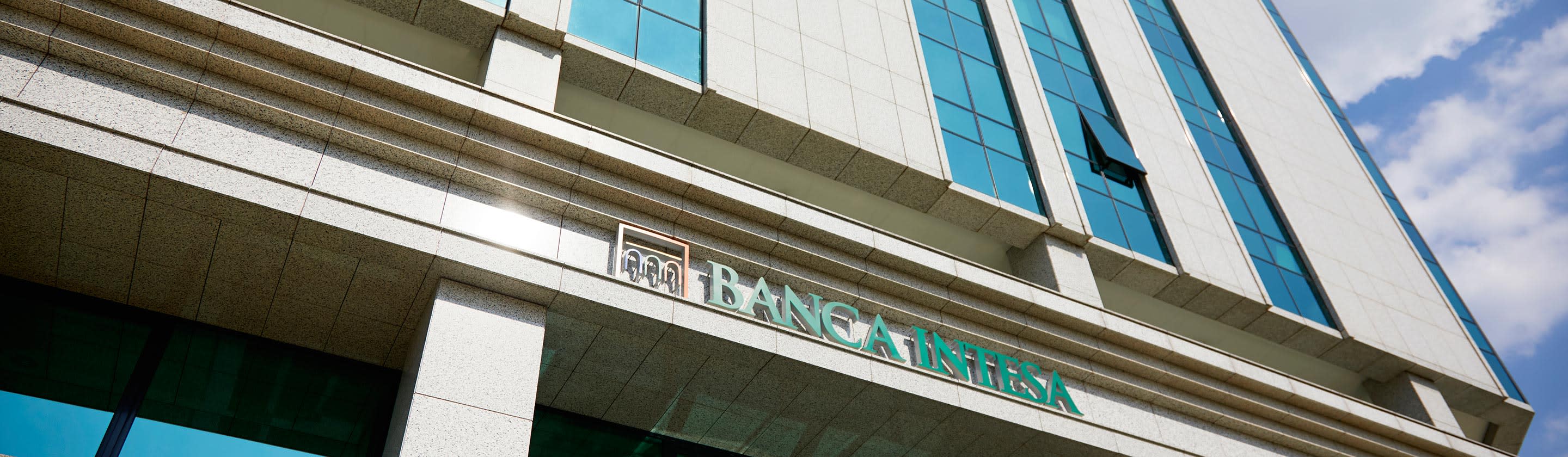 non audited financial reports banca intesa