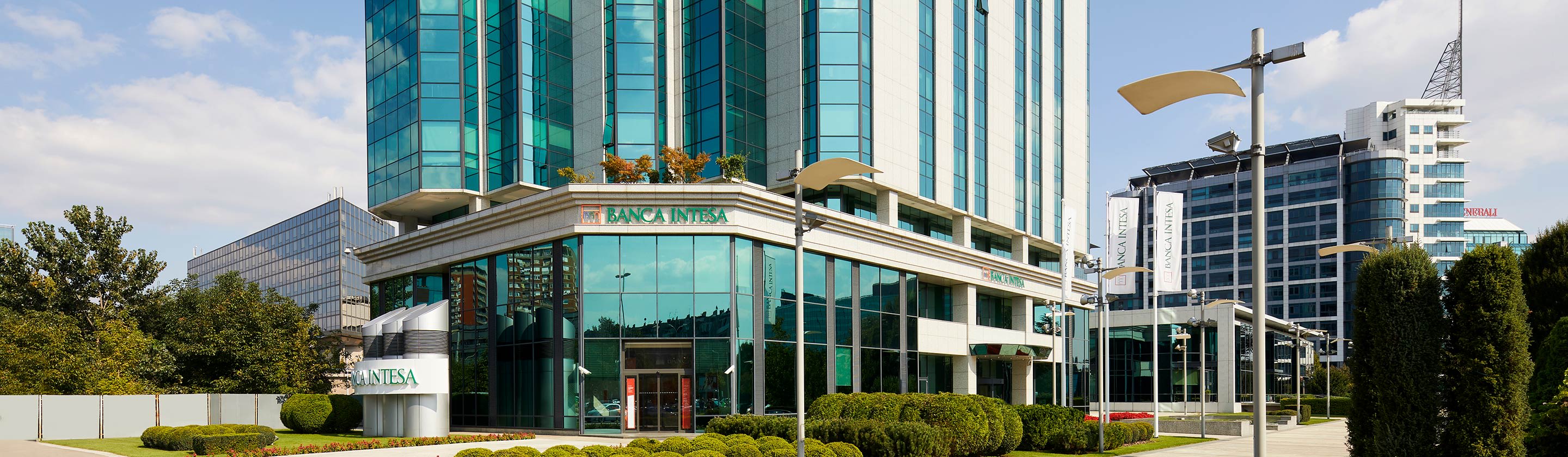 banca intesa istorija osnivanje banke delta banka