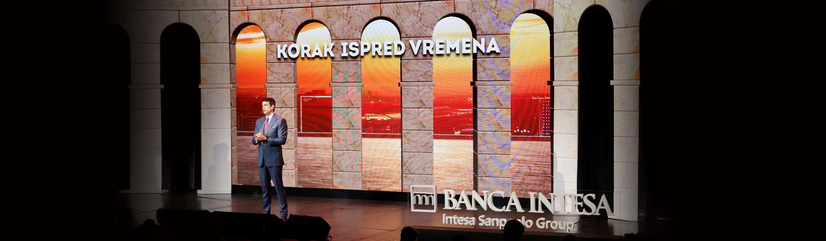 banca intesa