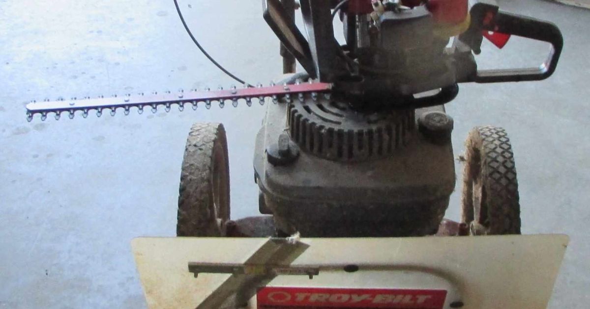 trimmer-mower-and-hedge-trimmer-bidcorp-auctions