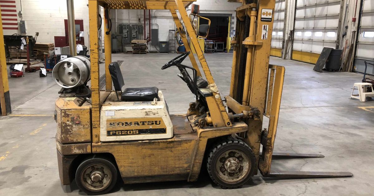 Komatsu FG20S4 Liquid Propane Powered Forklift 9,988 Hours BidCorp