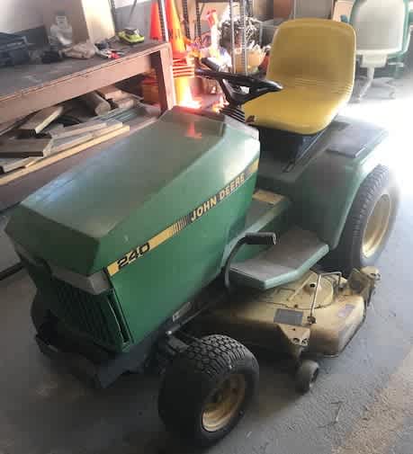 Fascinating John Deere 240 Riding Mower Images
