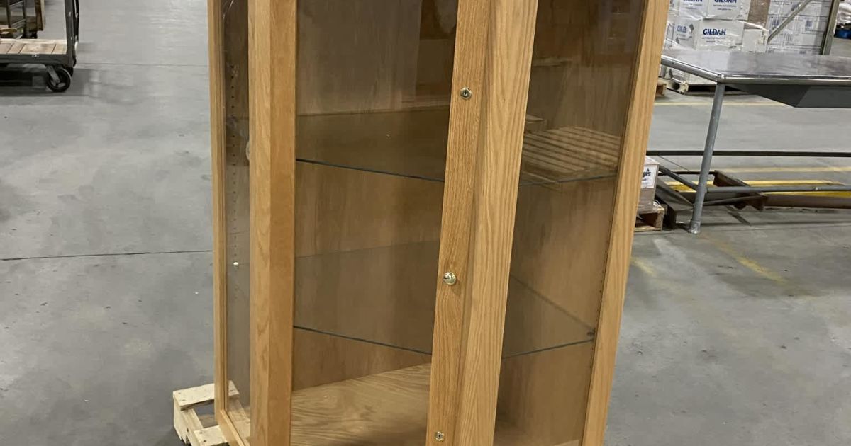 Oak Display Case 1 BidCorp Auctions
