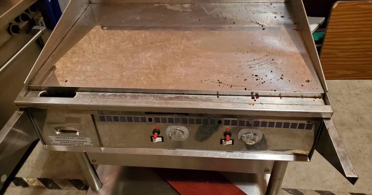 Keating 30” Miraclean Electric Griddle, Offsite; Livonia, Mi.48152
