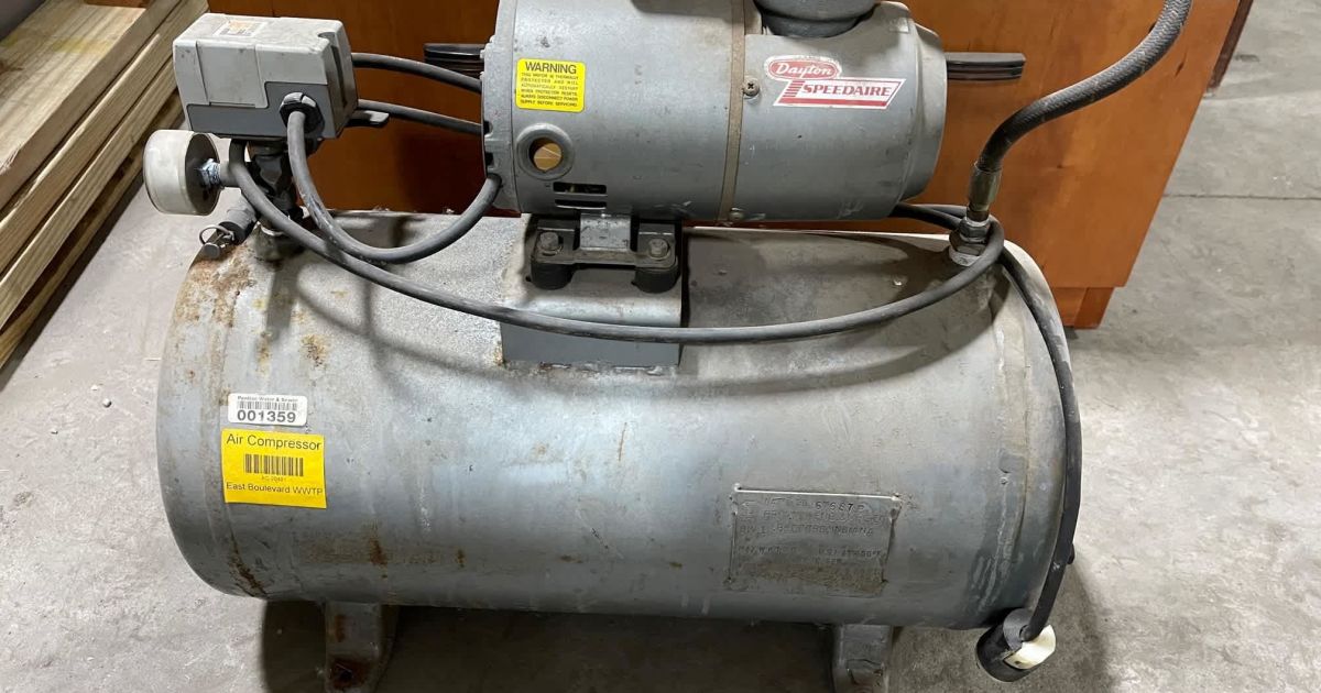 Gast Air Compressor Max PSI 130 Oakland County