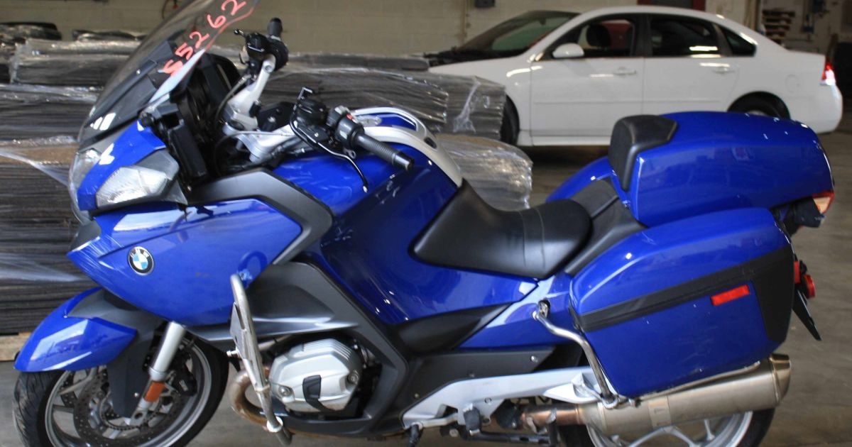 2014 BMW R 1200 RT-P Mich. State Police Motorcycle Miles #S5262 - MiBid Internet Auctions