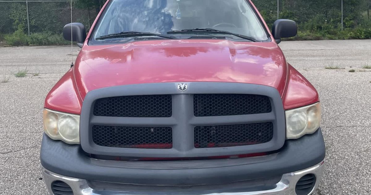 2003 Dodge Ram 2500 2WD 4door (034568) Offsite; Cadillac, MI MiBid