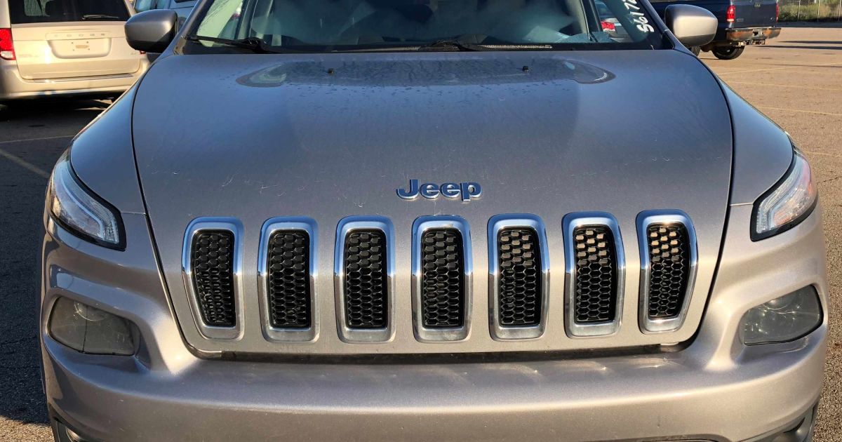 2015 Jeep Cherokee Latitude 4DR FWD SUV 99,832 Miles S6172 BidCorp