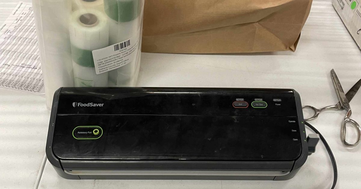 Foodsaver heat sealerused BidCorp Auctions