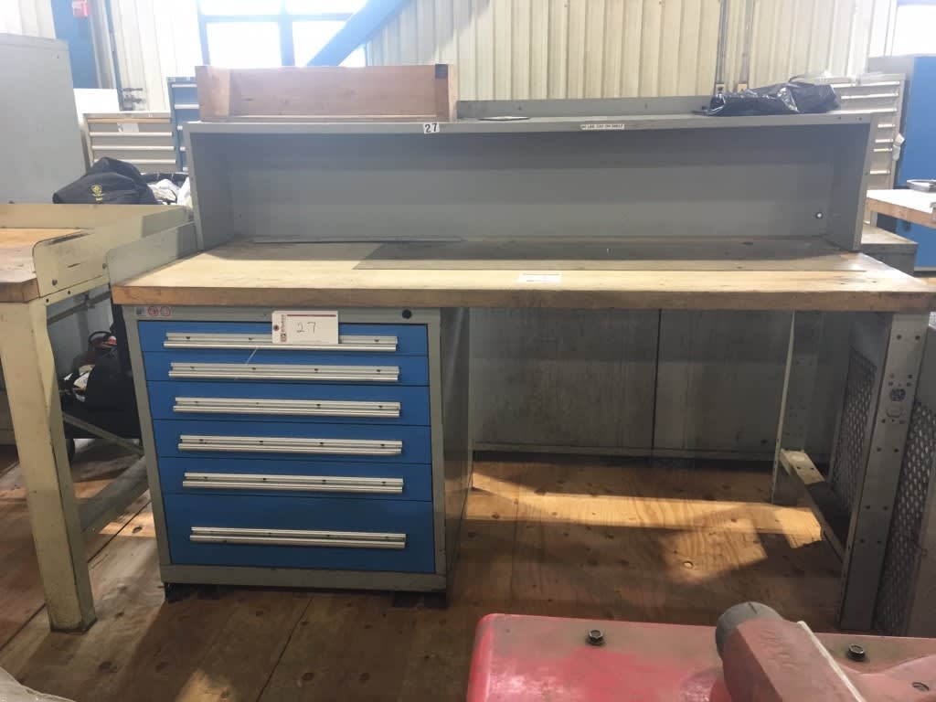72 X 30 X35 Hard Wood Top Work Bench With 6 Drawer Cabinet On