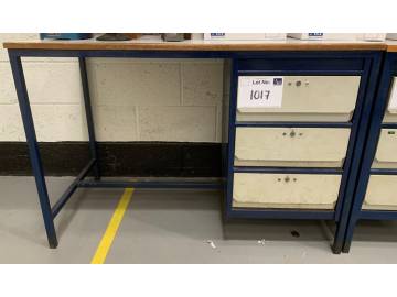 Steel Framed Work Bench Fitted With 3 Drawers Dimensions 1220mm