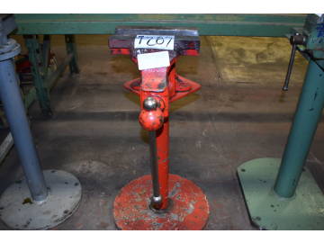 Bench Vice With Stand On Sale Now At Tarm On Line