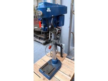 Startrite Speedway Bench Mounted Pillar Drill On Auction Now At