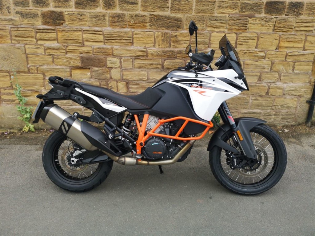Quality Selection of Motorcycles, Custom Bikes, Choppers and Motorbikes from Harley Davidson and KTM