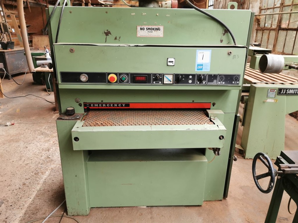 NO RESERVE – Selection of Woodworking Equipment and Associated Items On Behalf of The Barrowmore House Estate